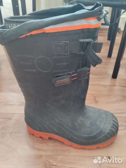 Продам спец одежду