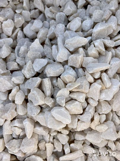 Щебень мраморный белый