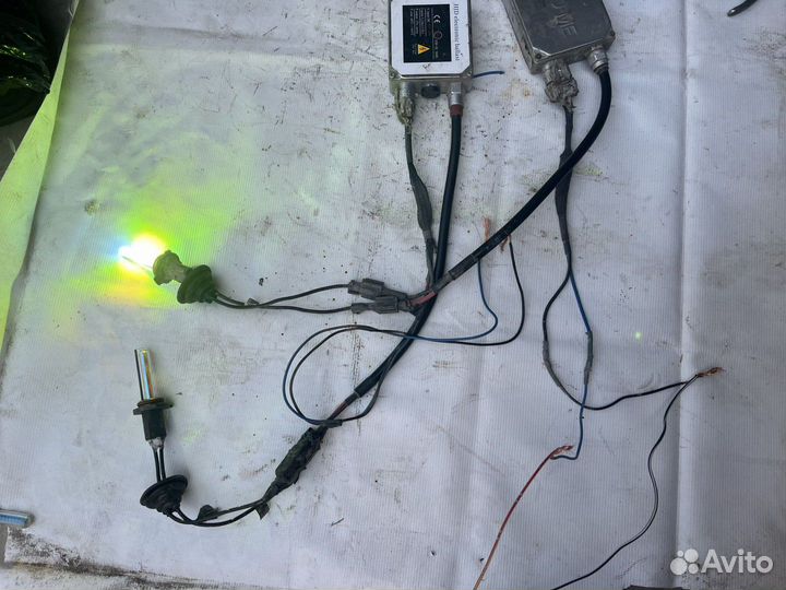 Блок розжига ксенона +лампа HB4