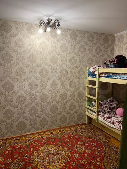 Комната 24 м² в 4-к., 2/3 эт.