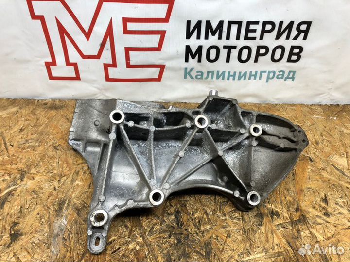 Кронштейн Renault Kaptur H5 2.0 F4R410 2017