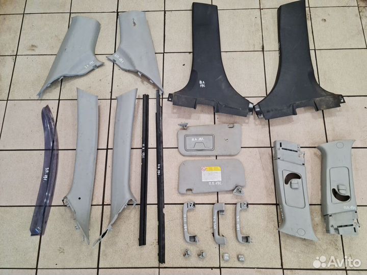 Пластик салона Mitsubishi Lancer X