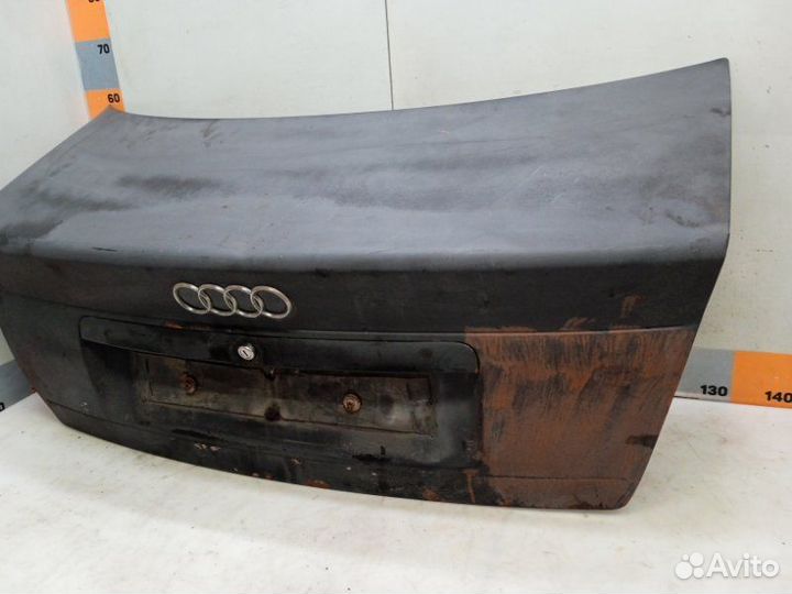 Крышка багажника Audi A4 B5 1.8 1995