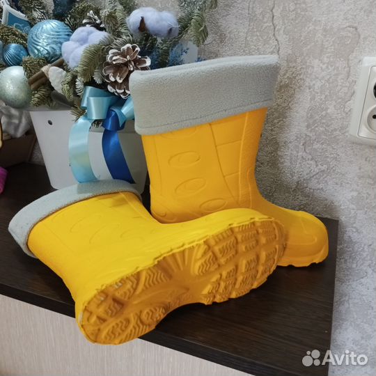 Детские резиновые сапоги