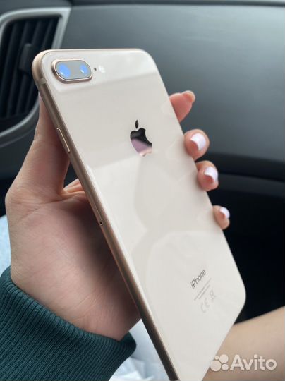 Телефон iPhone 8 plus