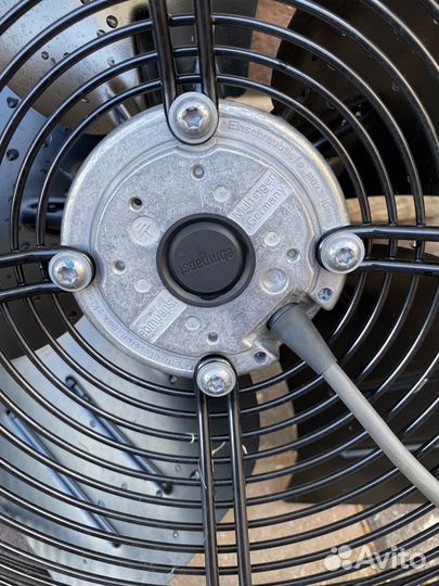 Вентилятор Ebmpapst S6E450-AP02-01 осевой