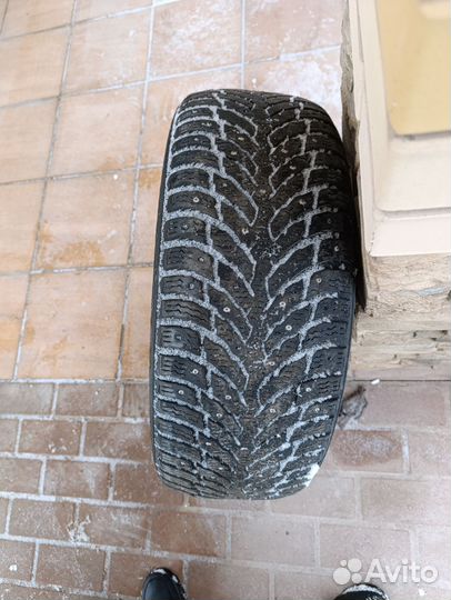 Nokian Tyres Hakkapeliitta 8 225/55 R17