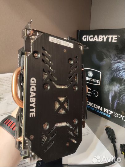 Видеокарта gigabyte R7 370 2gb gddr5