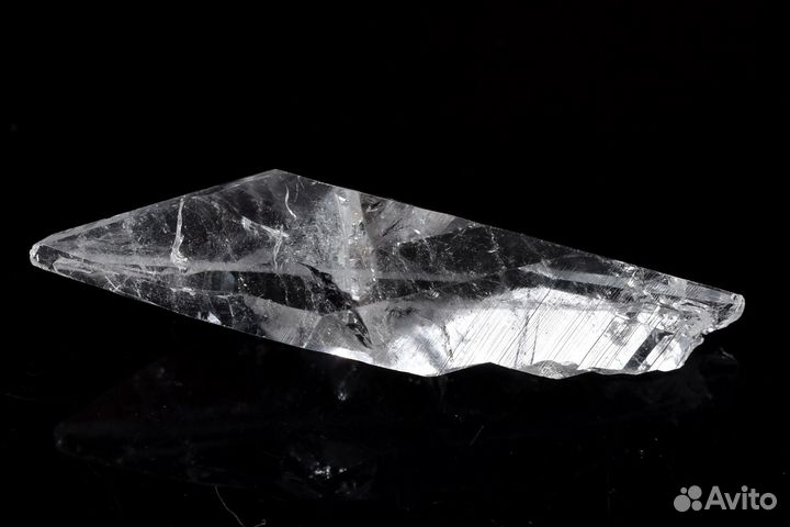 Красивый кристалл Фаден-кварц. Лот №1152