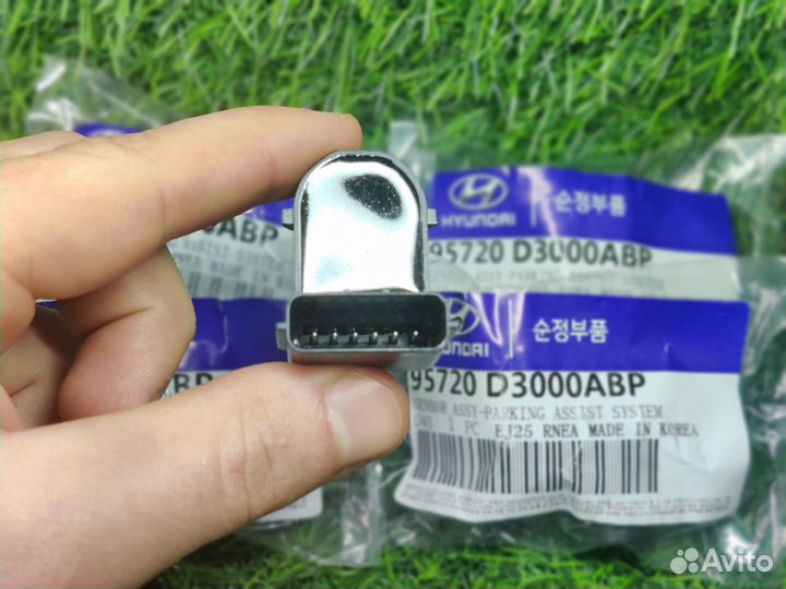 Датчик парковки Kia Optima 95720D3000