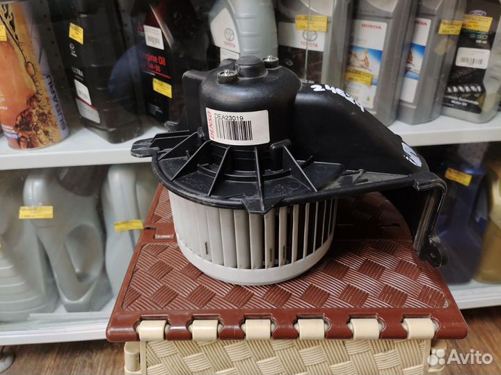 Мотор отопителя master III / kangoo II