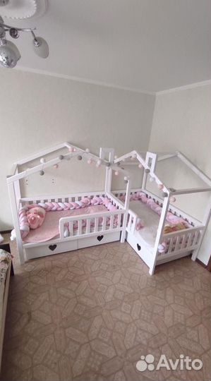 Детская кровать угловая домик