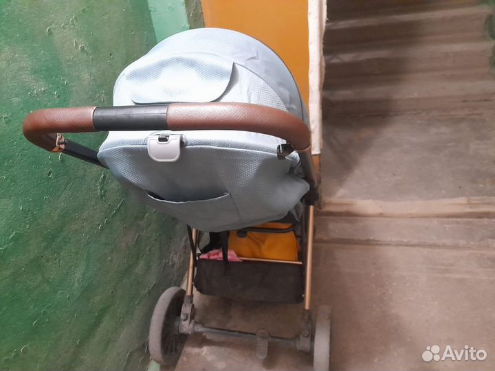 Прогулочная коляска luxmom h2