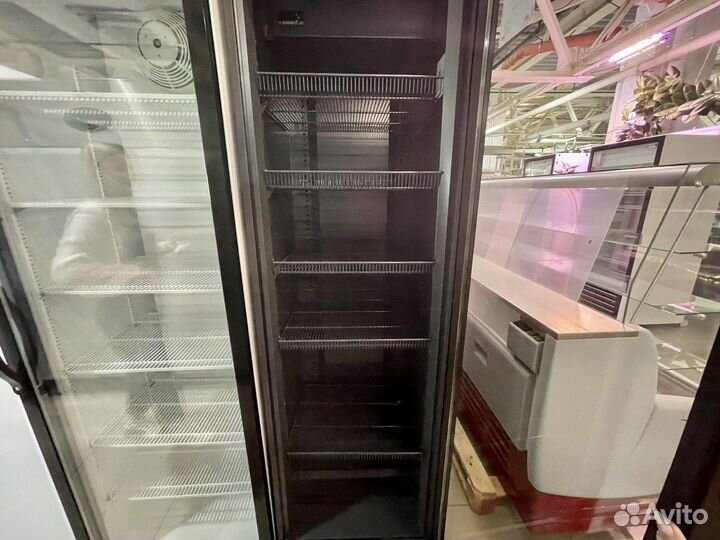 Холодильный шкаф витрина новый