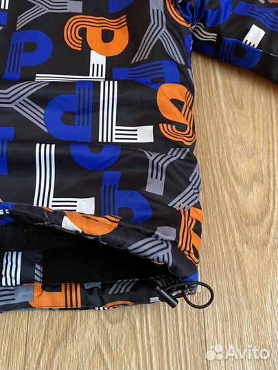 Куртка теплая на мальчика 128 р