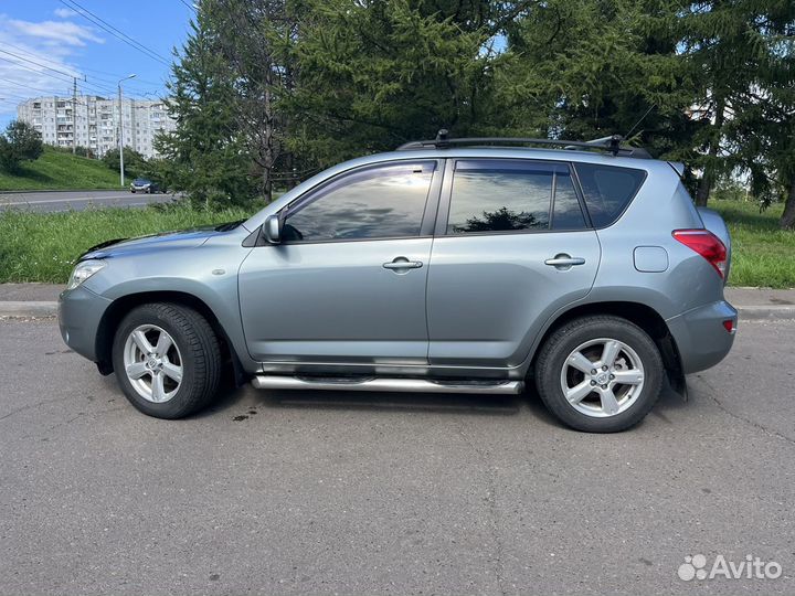 Toyota RAV4 2.0 AT, 2006, 180 000 км