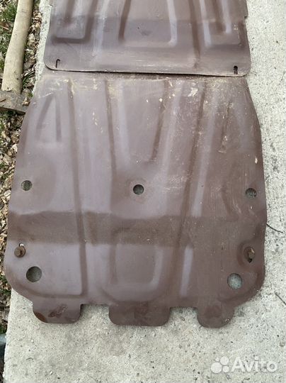 Защита днища