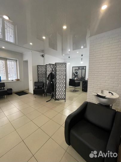 Продается парикмахерская