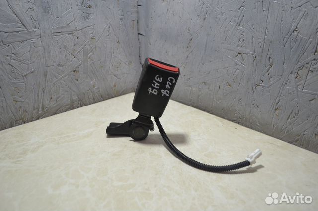 Фиксатор ремня задний Kia Ceed 2 JD