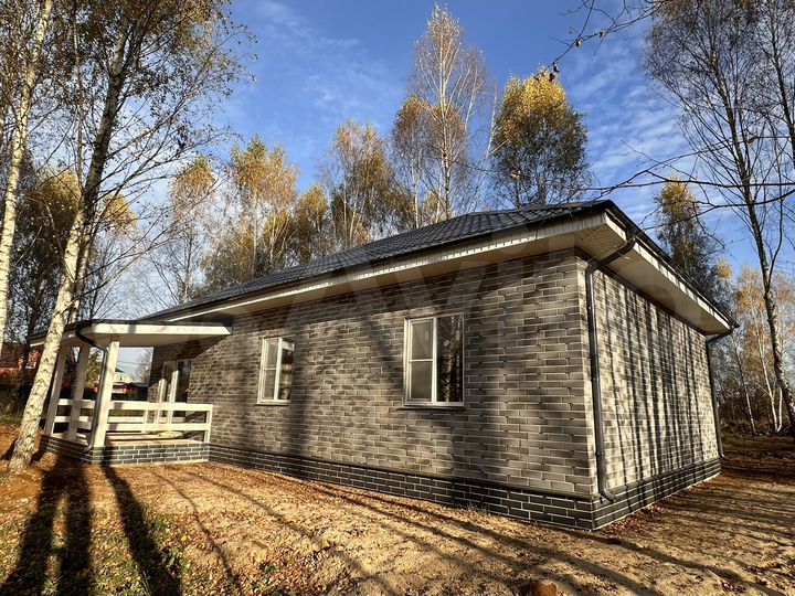 Дом 111 м² на участке 8,5 сот.