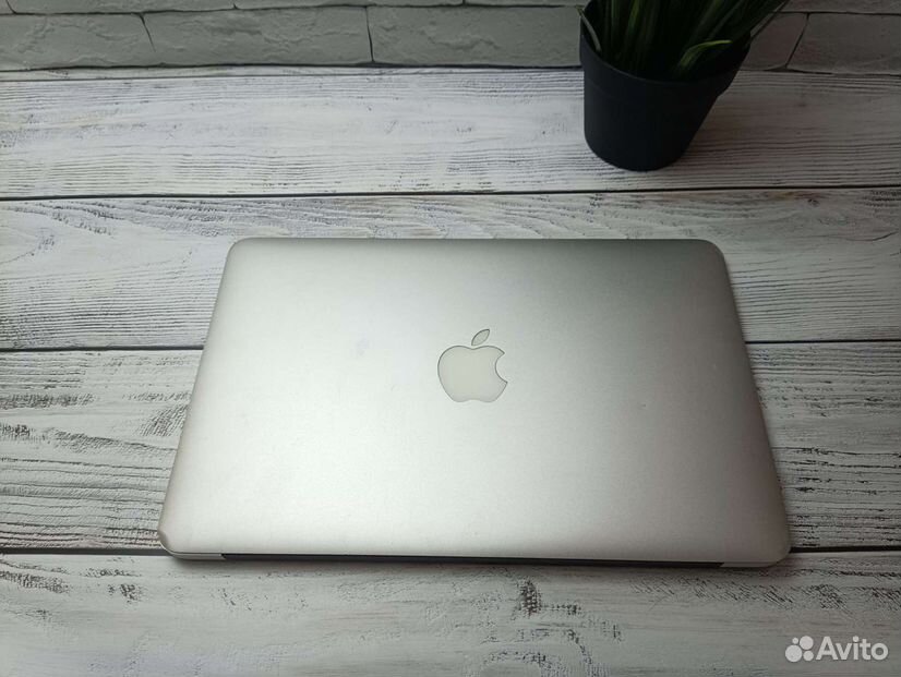 Apple MacBook Air