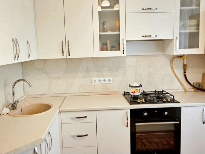 2-к. квартира, 51 м², 9/10 эт.