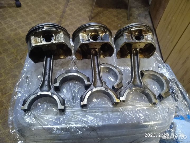 Поршень с шатуном vq35de Ниссан Мурано Z50