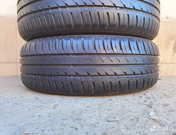 Tigar UHP Ultra High Performance 215/60 R17 96H