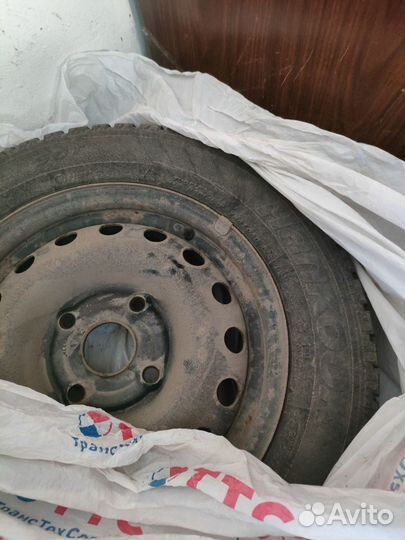 Hankook AH11 R14