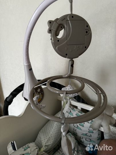 Мобиль на кроватку chicco