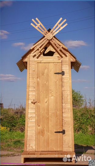 Дачный туалет деревянный