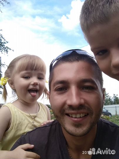 Водитель семейный (автоняня),помощник по хозяйству