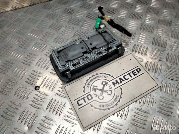 Плафон освещения салона Peugeot Boxer 2.2