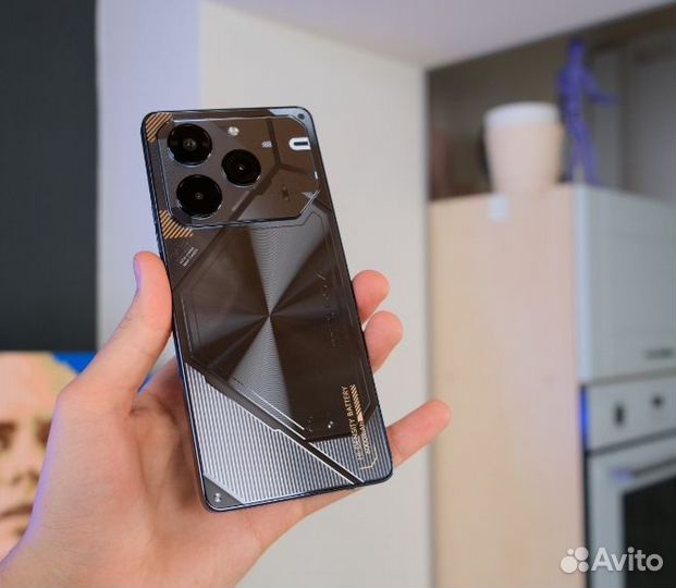 TECNO Pova 6 Pro, 12/256 ГБ