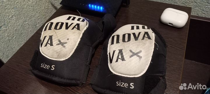 Хоккейные наколенники S