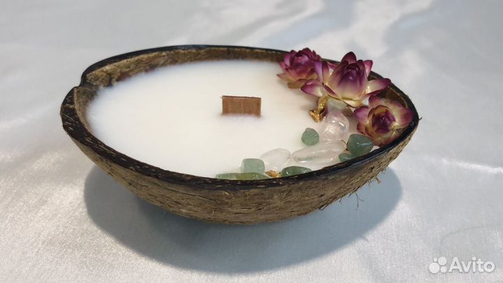 Набор подарочный свеча в кокосе