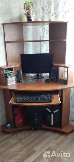 Компьютерный столик бу
