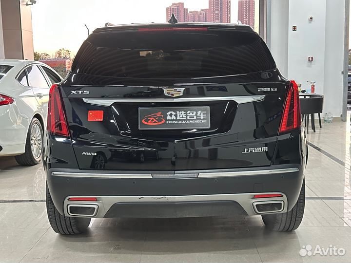 Cadillac XT5 2.0 AT, 2021, 45 000 км