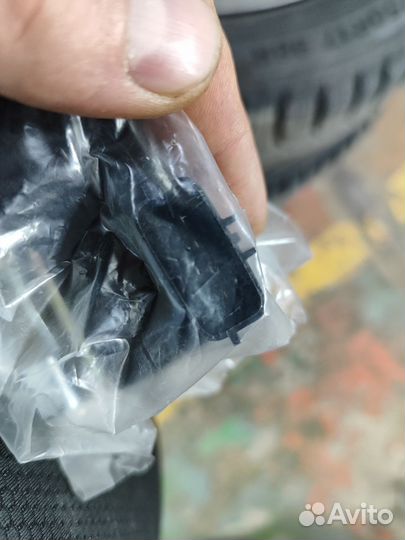 Замок багажника