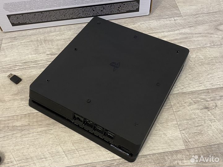 PlayStation 4 Slim+Более 400 Игр