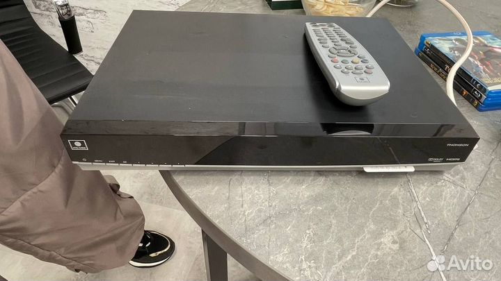 Спутниковый ресивер Thomson DSI 8020