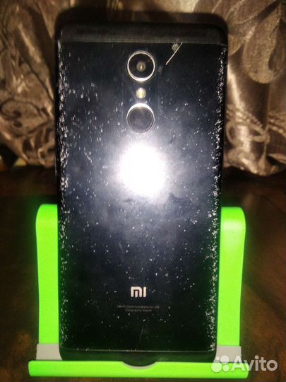 Xiaomi Redmi 5, 3/32 ГБ