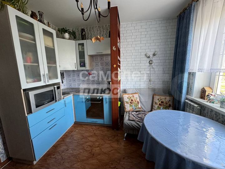 2-к. квартира, 42 м², 8/9 эт.