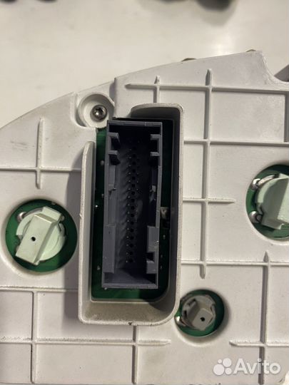 Панель приборов Ford Mondeo 3