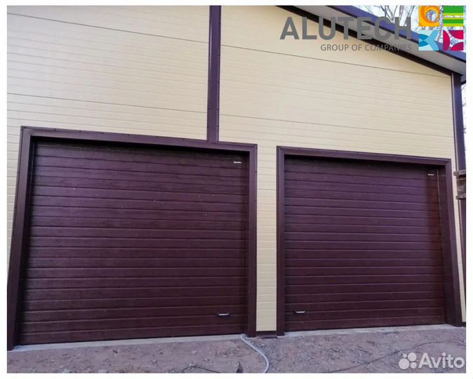 Секционные ворота для гаража alutech