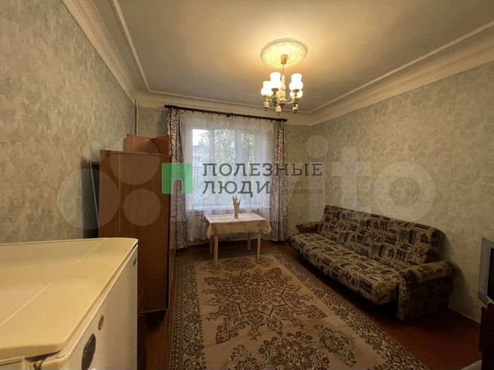 Комната 16 м² в 3-к., 2/2 эт.