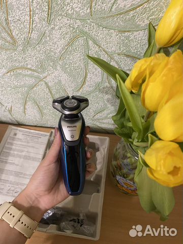 Бритва электрическая philips
