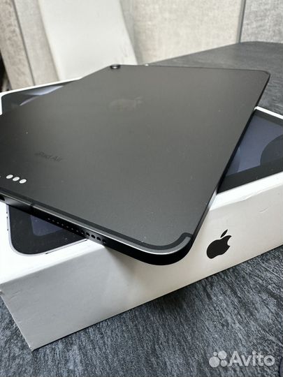 iPad air 5 64 wi fi+cellular