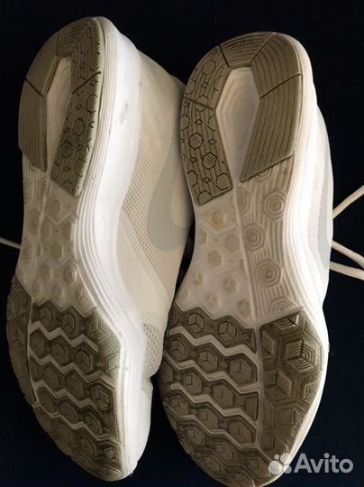 Кроссовки nike женские