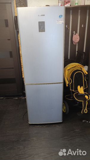 Холодильник Samsung RL-34 ects